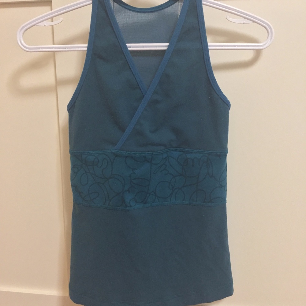 Lululemon teal-ish tank top
